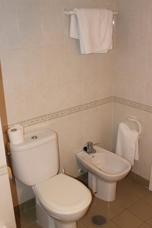 Apartamentos Jardines Del Gamonal Málaga Cameră foto